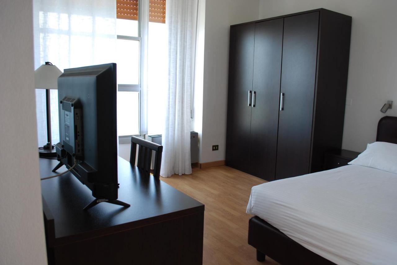 Park Hotel Mar Grande 塔兰托 外观 照片