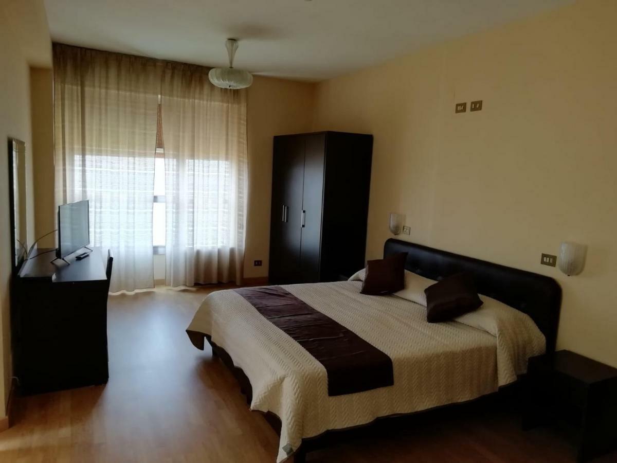 Park Hotel Mar Grande 塔兰托 外观 照片
